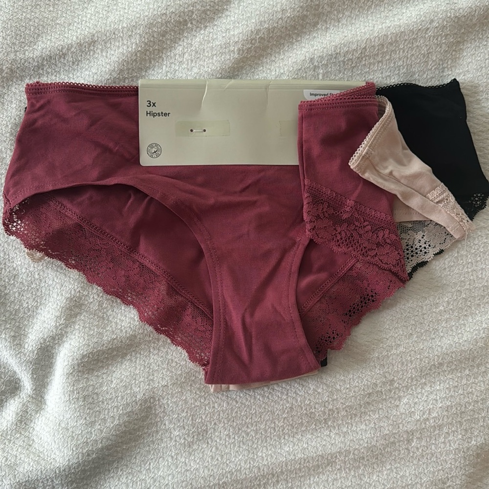NWT cotton lace underwear pack of 3